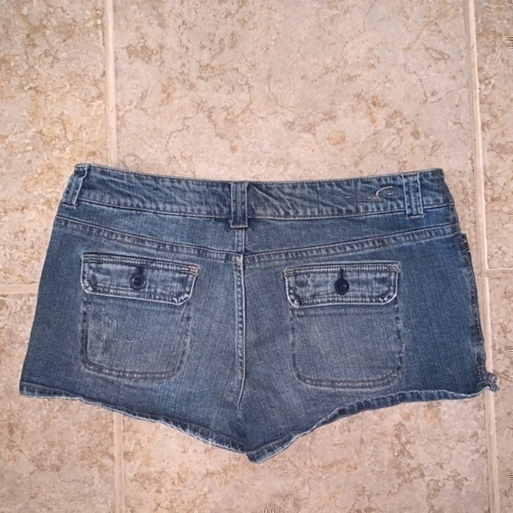 Vintage American Eagle Distressed Denim Shorts - Picture 7 of 13